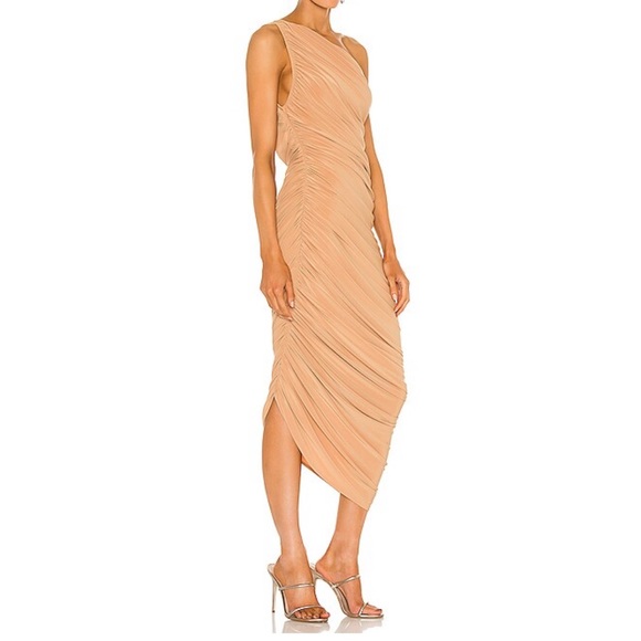 Norma Kamali Diana Gown - in nude - Picture 9 of 9